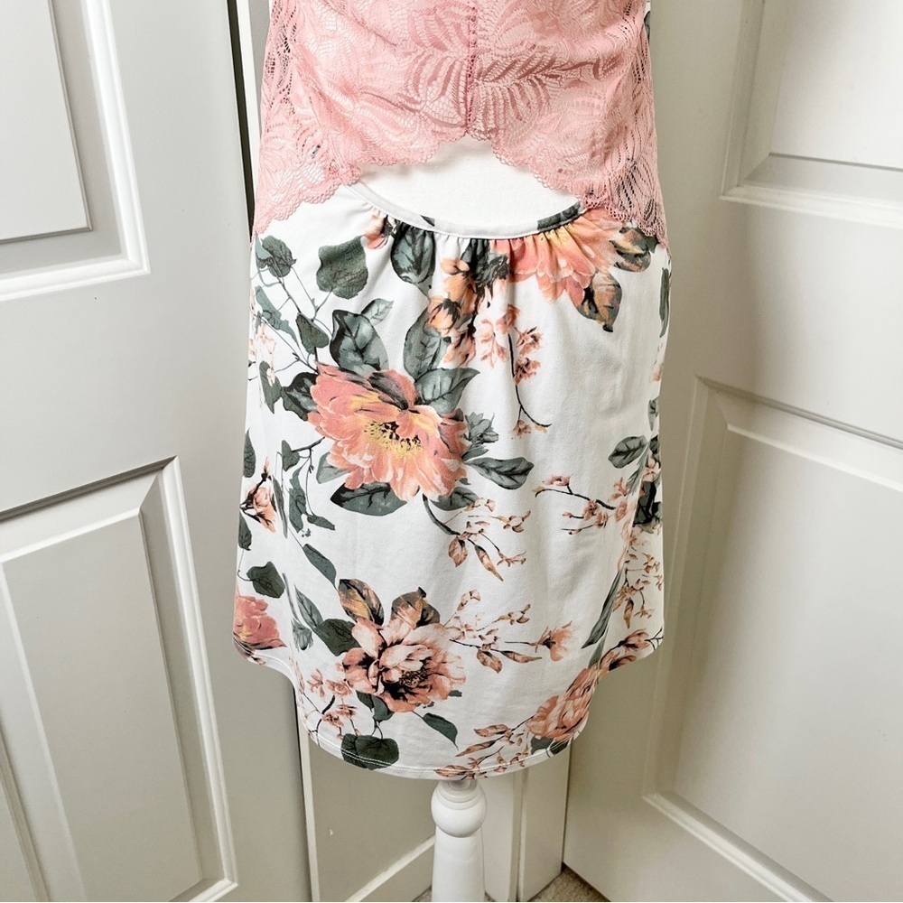 La Vie En Rose Floral Boudoir Camisole Night Slip w/ Pink Coquette Lace Details - Picture 9 of 15